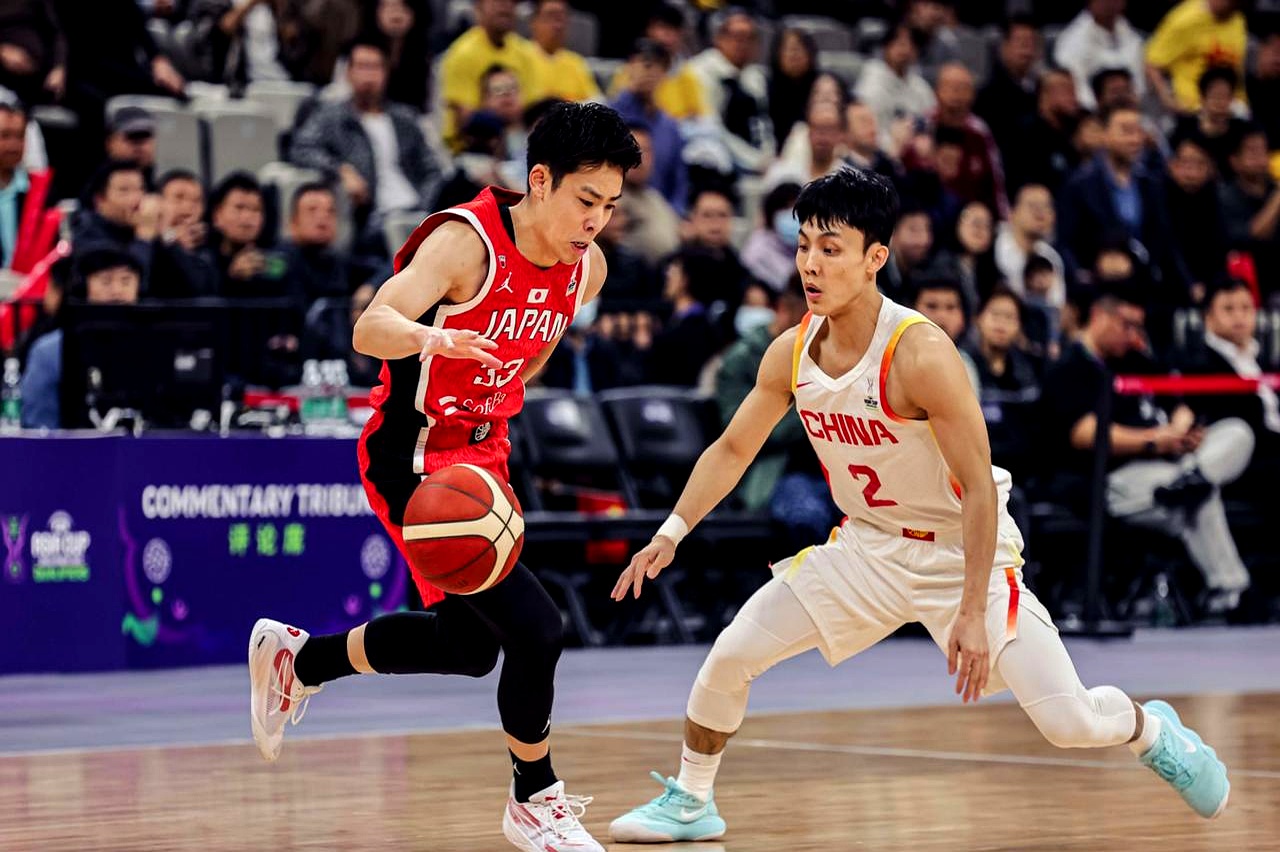 壹号娱乐中国里程碑夜莱比锡遗憾出局；CBA常规赛集结日刷纪录；态度坚定；资深球员宣示担当的简单介绍