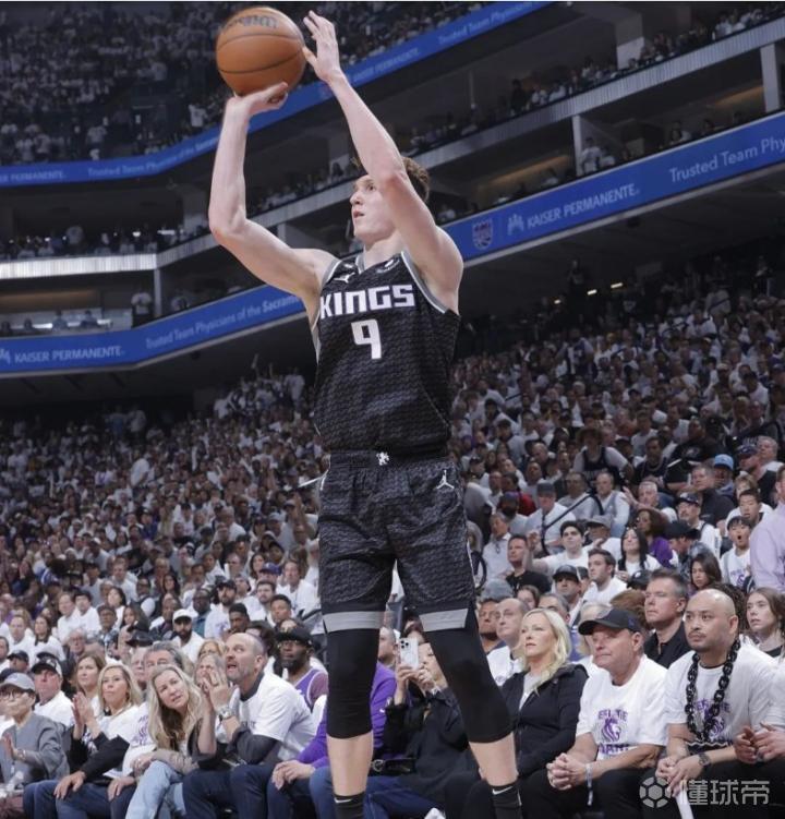 关于离谱！风云突变萨克拉门托国王今晚手感冰凉萨克拉门托国王集结日篮板制胜，关键时刻山东泰山调整名单以备社区盾的信息